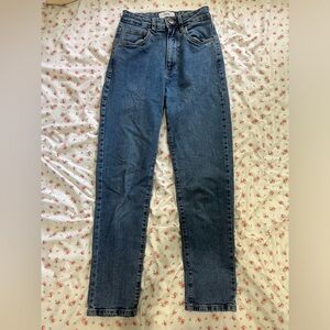 straight leg Mom jeans from cotton on